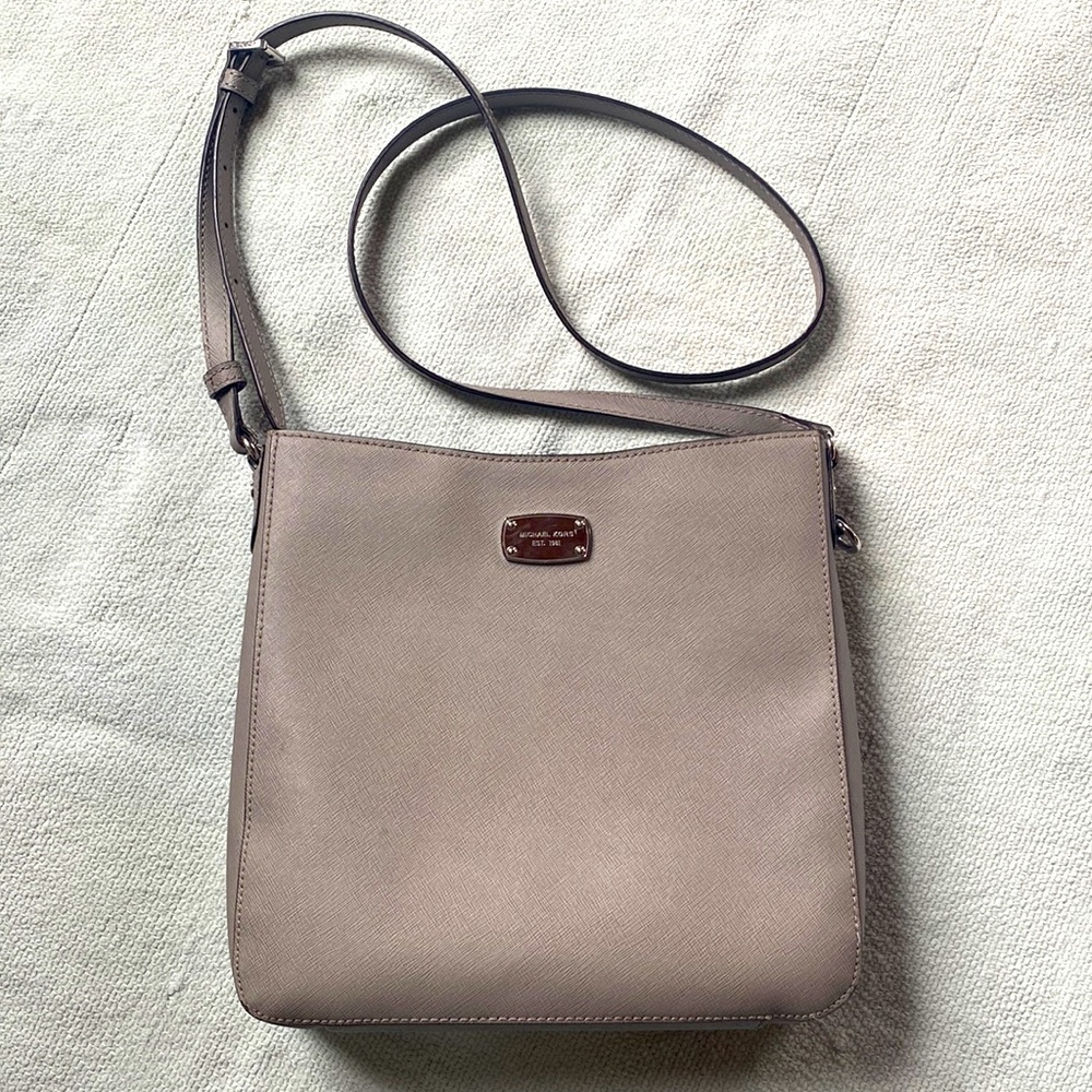 Michael Kors crossbody purse